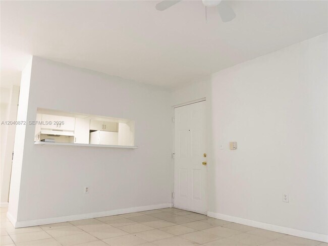 Foto del edificio - 2133 Renaissance Blvd