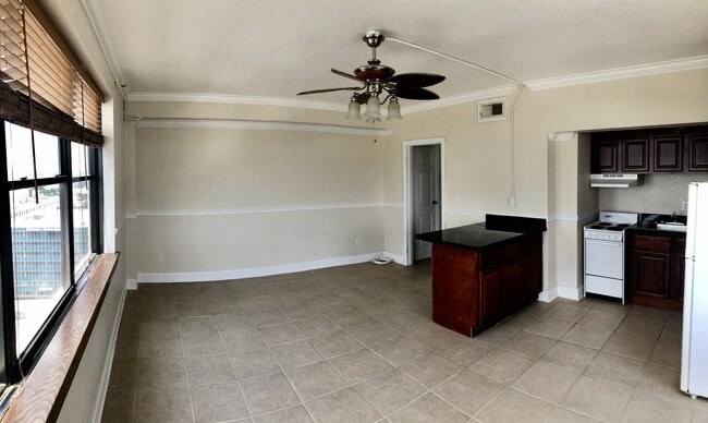 Foto del edificio - 311 W Ashley St