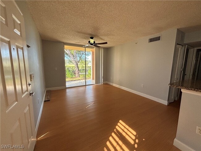 Building Photo - 1170 Wildwood Lakes Blvd