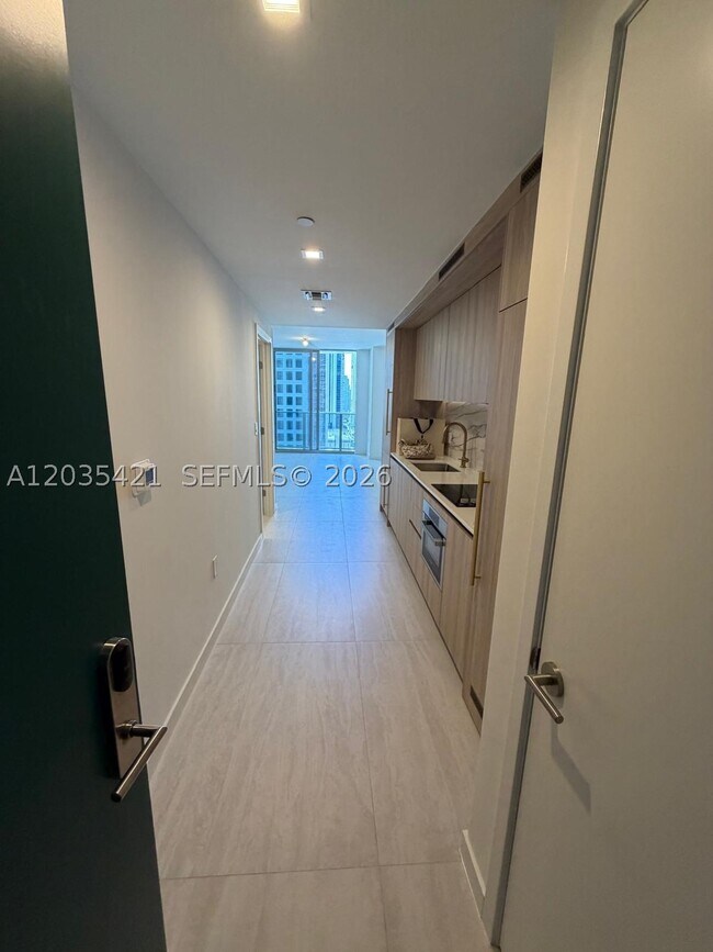 Foto del edificio - 77 SE 5th St