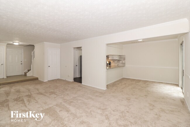 Foto del edificio - 797 Brittany Ct