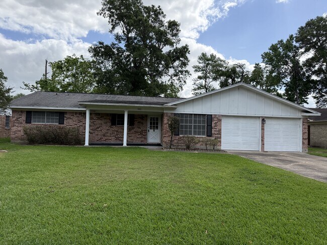 Foto del edificio - 880 Lockwood Dr