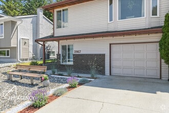 Building Photo - 2967 Sandstone Crescent