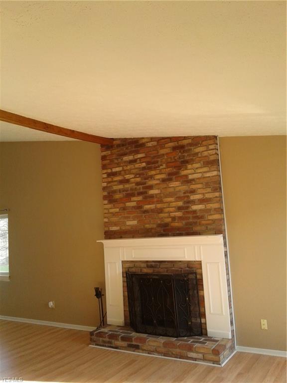 Building Photo - 9024 Portage Pointe Dr