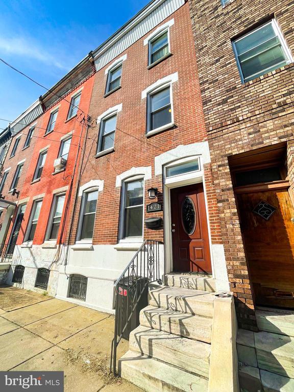 Building Photo - 1421 Wharton St