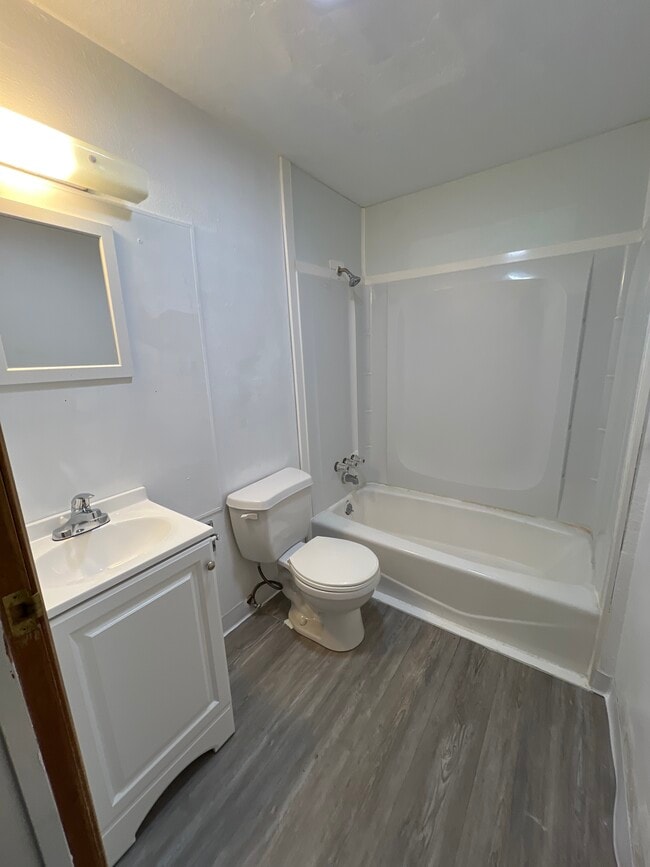 Foto del edificio - 3901-3912 12th St SW