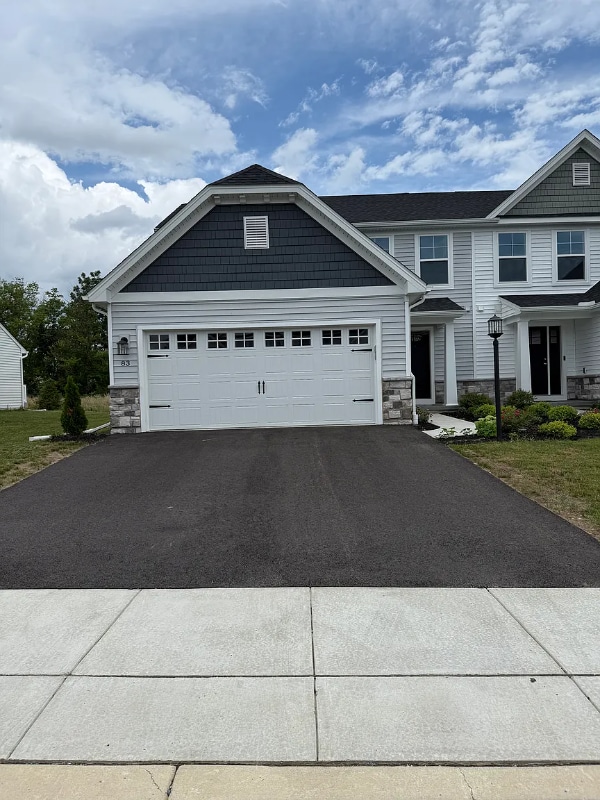 Building Photo - 83 Long Bnd Dr