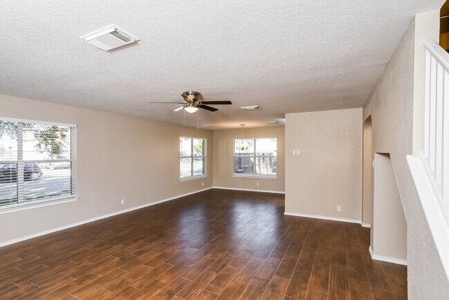 Building Photo - 11727 Ripplewood