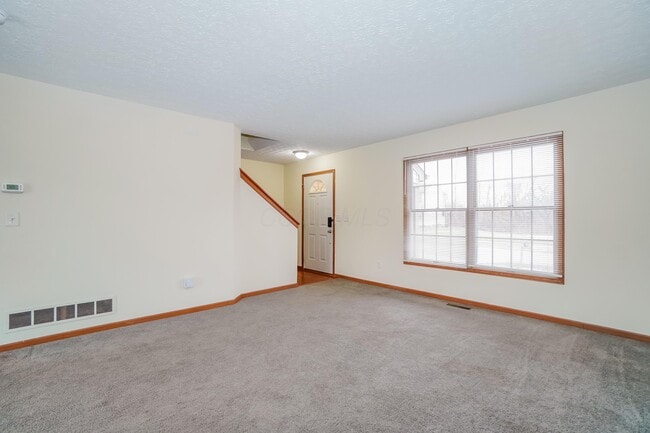 Foto del edificio - 2672 Fernwood Ave