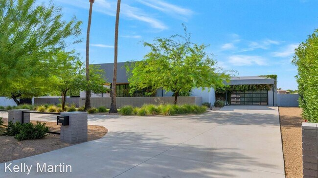 Building Photo - 4 br, 4.5 bath House - 10195 E Cactus Rd