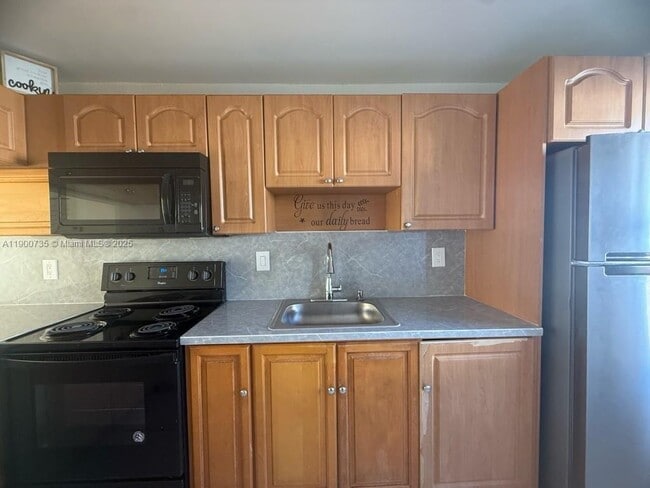 Foto del edificio - 401 SW 109th Ave