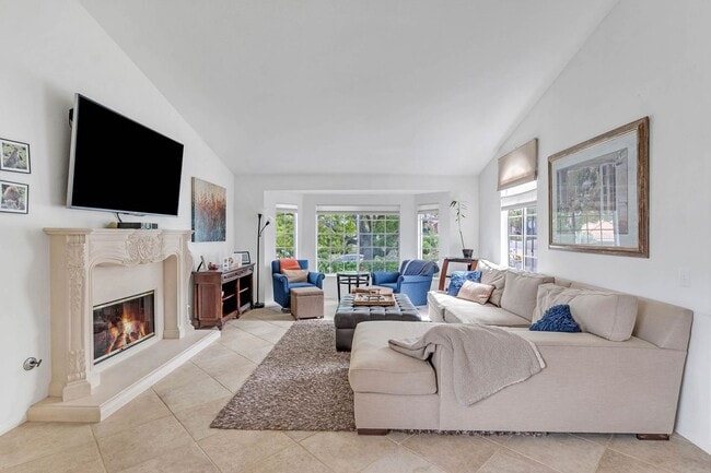 Building Photo - 5050 Golden Nugget Way