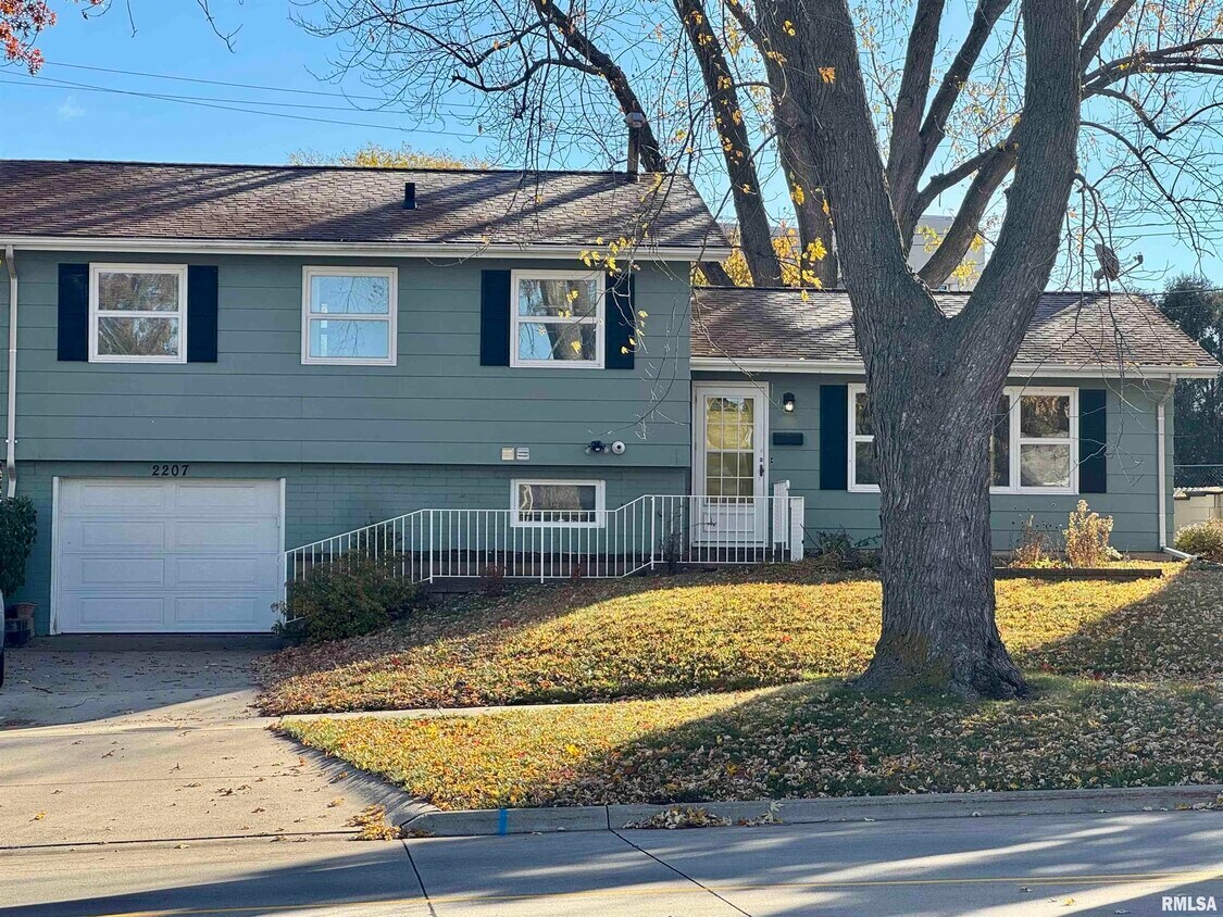 Foto principal - 2207 18th St