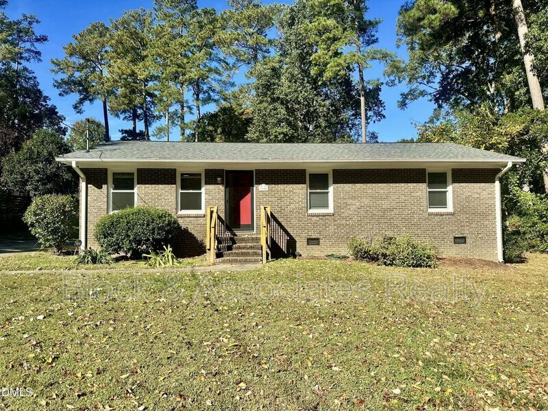 Foto principal - 2104 Balboa Rd