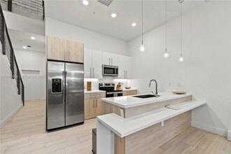 Building Photo - 4433 NW 9th St.