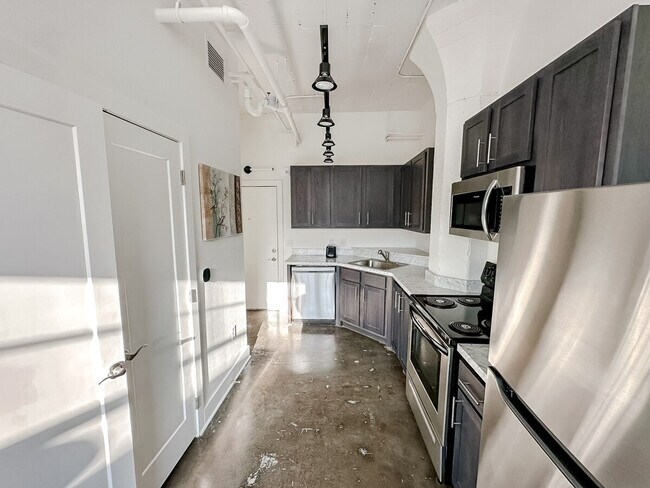 Foto del edificio - 701 E 2nd St N
