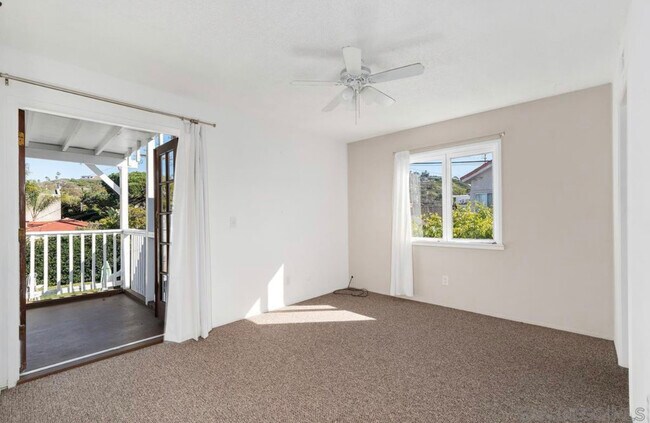 Building Photo - 6727 Tyrian St