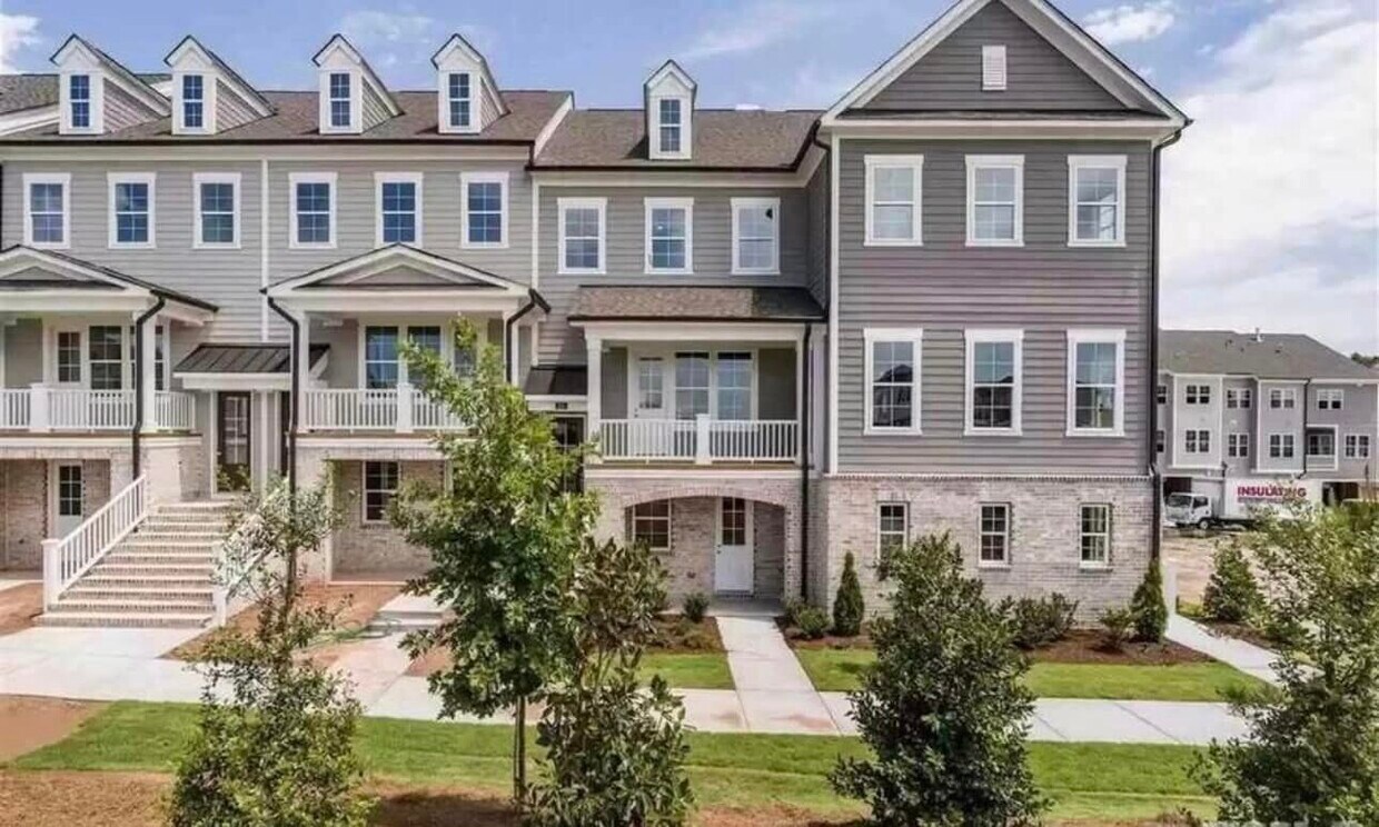 310 Clementine Dr, Cary, NC 27519 Townhome Rentals in Cary NC