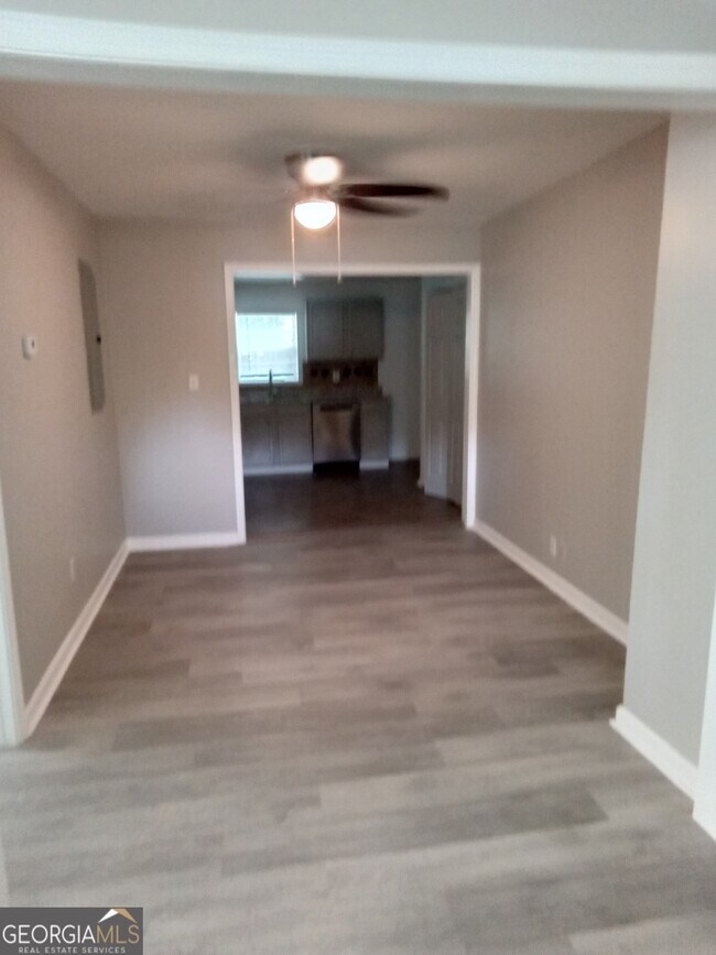 Foto del edificio - 2506 Eastwood Dr