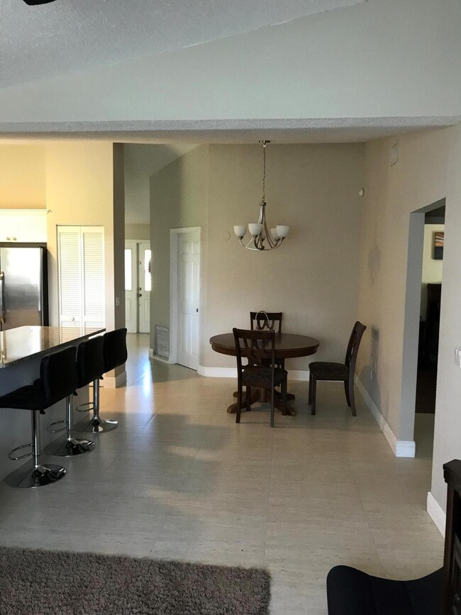 2586 SE Rock Springs Drive Port Saint Luc... House Rental in Port