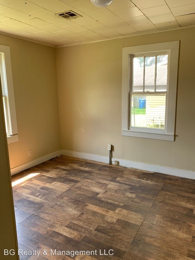 Building Photo - 2 br, 1 bath House - 801 N Saint Antoine