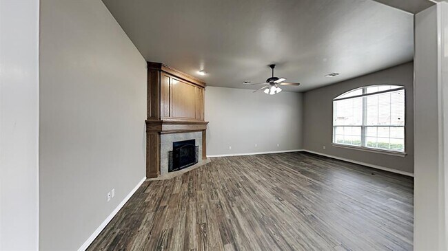 Building Photo - 11733 Cherry Point Ln