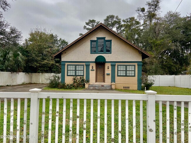 Building Photo - 3308 St Augustine Rd