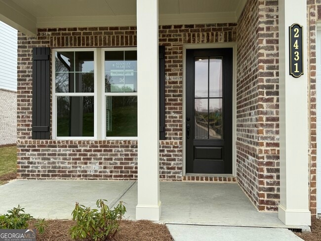 Building Photo - 2530 Line Dr