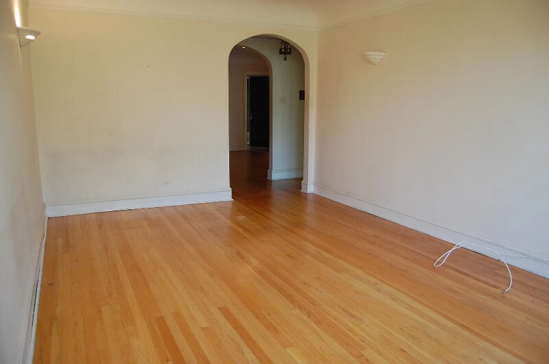 Foto del edificio - 2904 N Damen Ave