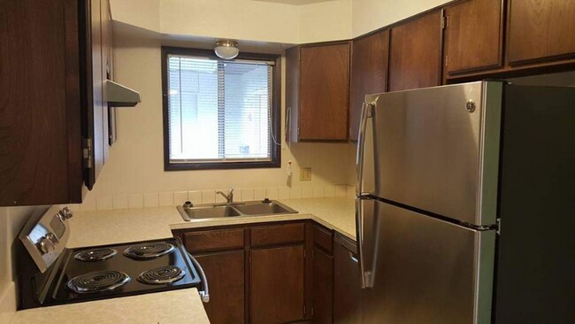 Foto del edificio - 1224 E 3rd St