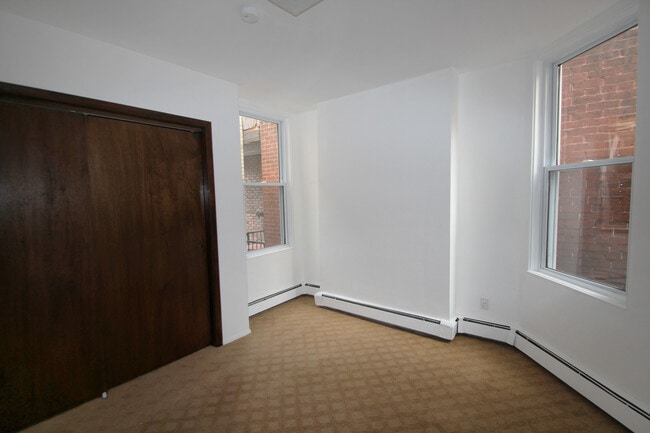 Foto del edificio - 321 S Trenton Ave