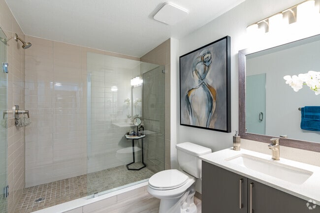 Aventura - Bathroom - Platform 3750 Apartment Homes