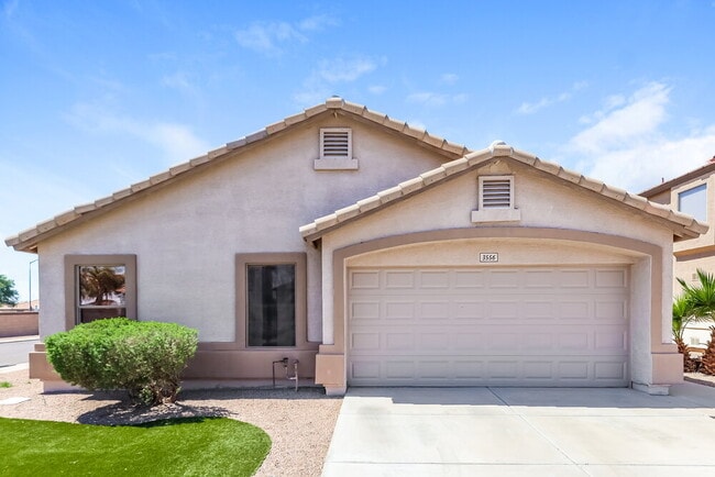 Building Photo - 3556 S Adelle