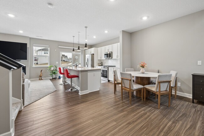 Foto del edificio - Townhouse in Shakopee