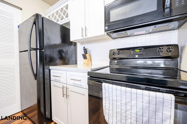 Foto del edificio - 4148 53rd Ave W