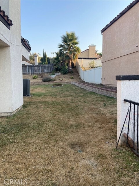 Foto del edificio - 51 Silverwood Ln