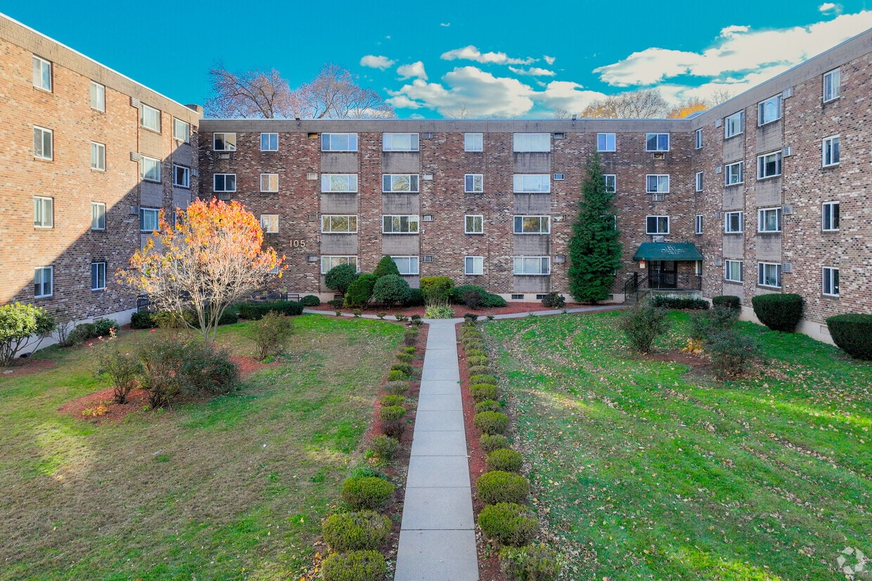 Foto principal - Concord Hills Apartments