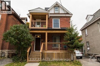 Building Photo - 268 Flora St