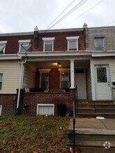 Building Photo - 72 Grays Ave