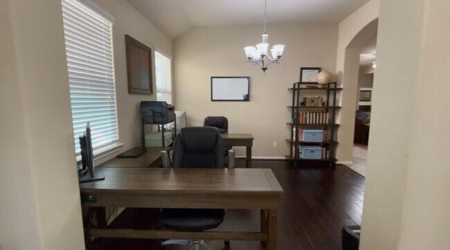 Building Photo - 12643 Jamestown Crossing Ln