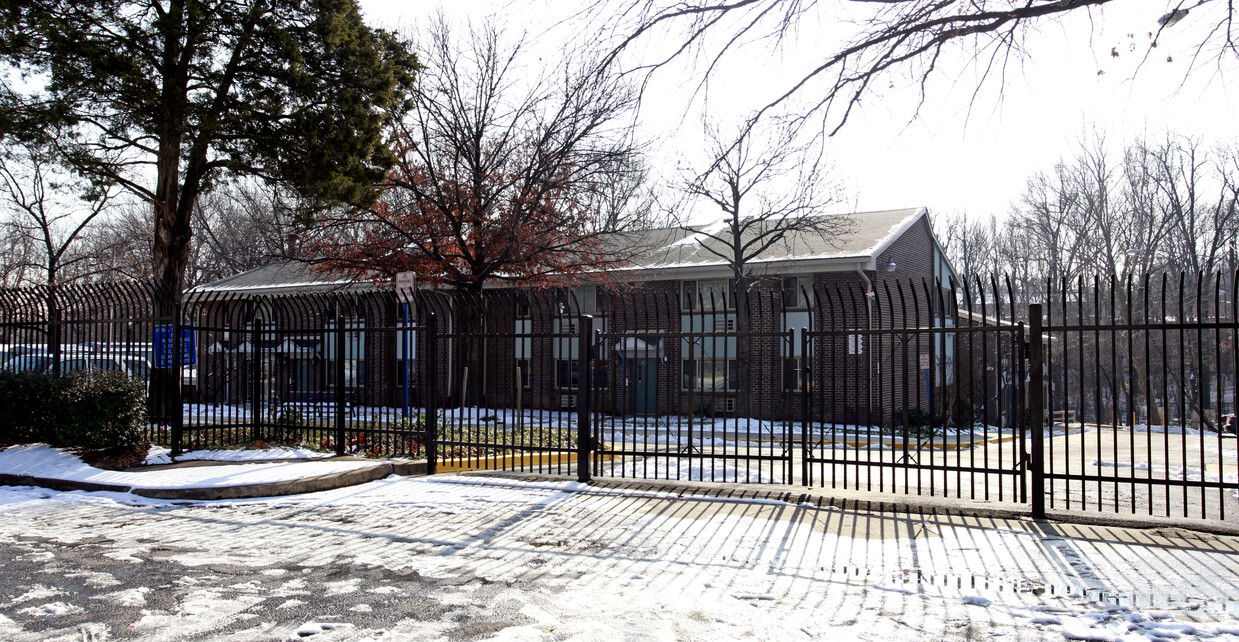 Building Photo - Audubon Apartments