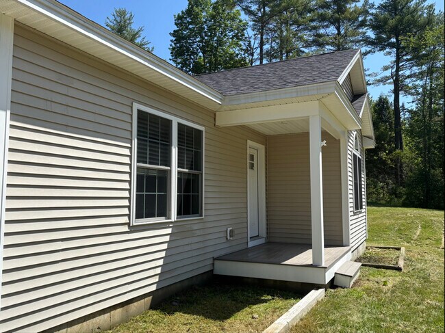 Building Photo - 469 Poland Range Rd