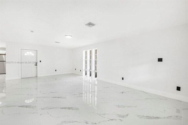 Foto del edificio - 10520 SW 160th St