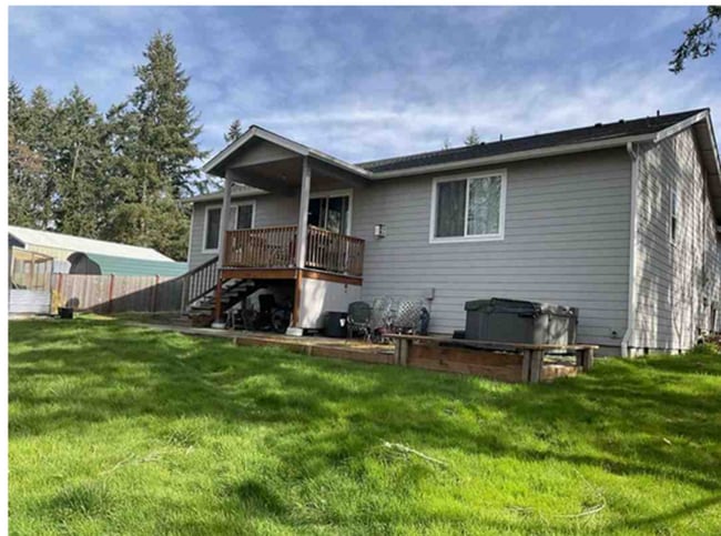 Building Photo - 942 Hadley Way