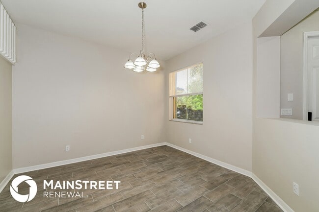 Building Photo - 10120 N Golden Elm Dr