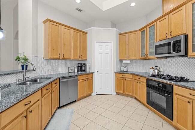 Foto del edificio - 2614 Easton Springs Ct