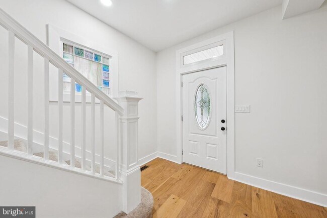 Building Photo - 3722 36th St