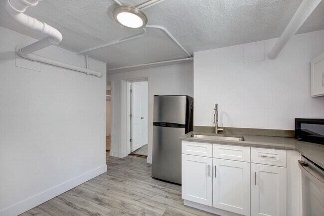 Foto del edificio - 1159 N Corona St