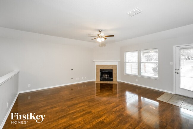 Building Photo - 13711 Jubilee Way