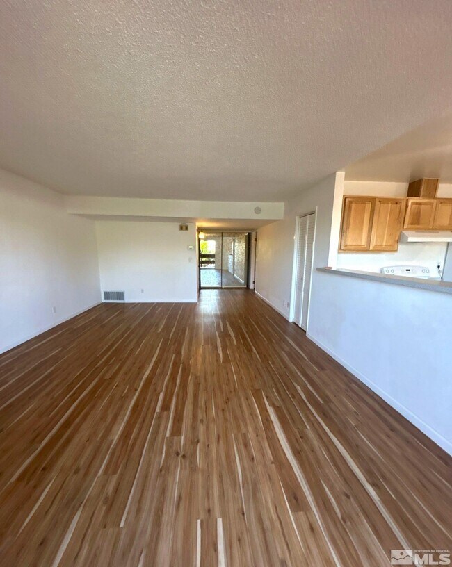 Foto del edificio - 3167 Cashill Blvd